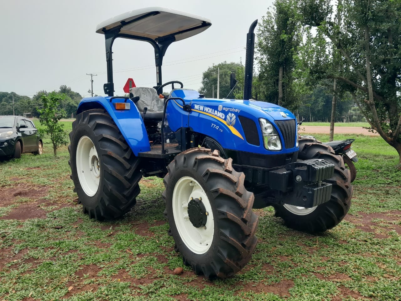 PROVISION DE TRACTORES …